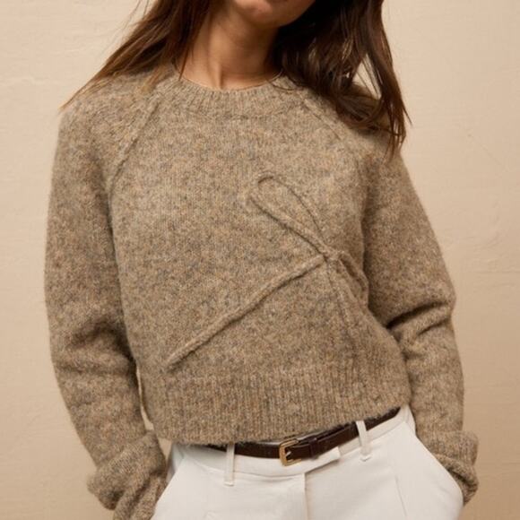 American Eagle Women's Cozy Bow Sweater Size Large - Picture 1 of 9